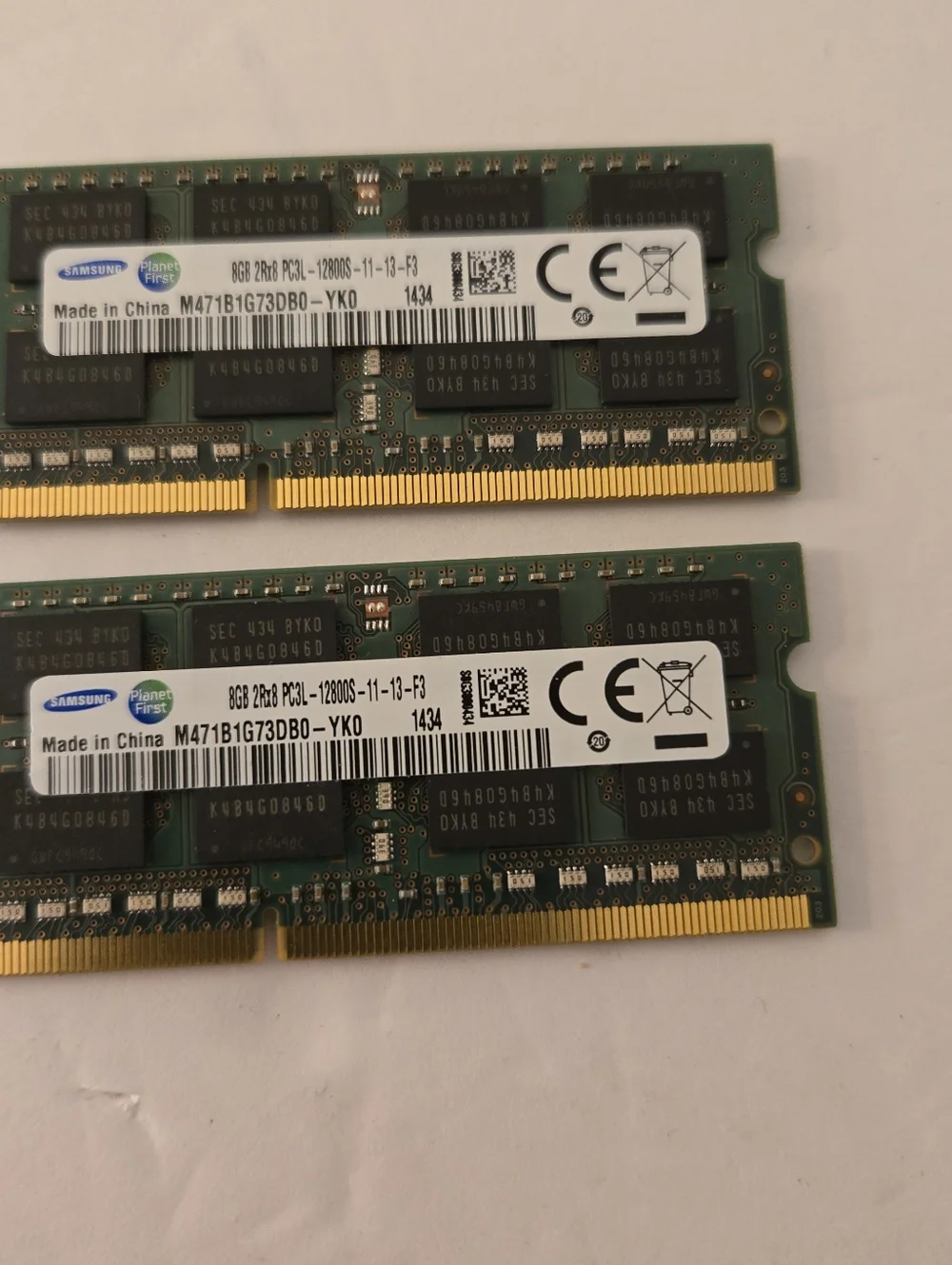 Samsung 8gb PC3L 2RX8 - 12800S -11-13-F3 Lap Top Memory RAM X2 16gb Total